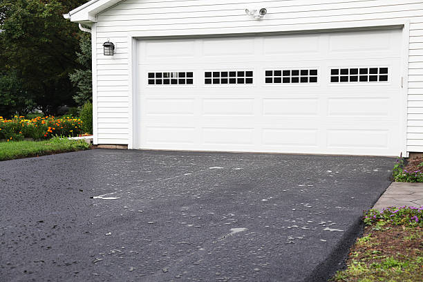 Best Construction Debris Removal  in Kerhonkson, NY